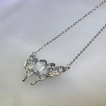Load image into Gallery viewer, Moonstone Butterfly Pendant Necklace 月光石镶嵌蝴蝶吊坠项链