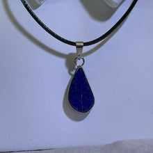 Load image into Gallery viewer, Lapis Lazuli Pendant Necklace 青金石吊坠项链