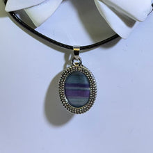 Load image into Gallery viewer, Fluorite Pendant Necklace 萤石吊坠项链
