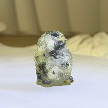 Load image into Gallery viewer, Black Tourmalinated Quartz Resin Owl 黑发晶滴胶猫头鹰