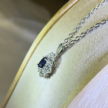 Load image into Gallery viewer, Blue Sapphire Pendant Necklace 蓝色蓝宝石镶嵌吊坠项链
