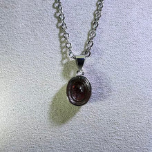 Load image into Gallery viewer, Red Almandine Garnet Pendant Necklace 酒红石榴石镶嵌吊坠项链