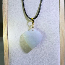 Load image into Gallery viewer, White Jade Heart Pendant Necklace 白色翡翠爱心吊坠项链