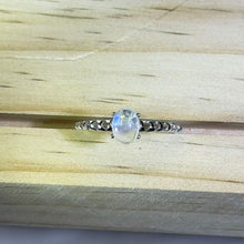 Load image into Gallery viewer, 925 Silver Moonstone Adjustable Ring 月光石银镶嵌活口戒指