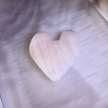 Load image into Gallery viewer, Rose Quartz Heart Gua Sha Board 粉水晶爱心刮痧板