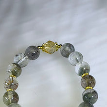 Load image into Gallery viewer, Green Phantom Quartz Beaded Bracelet 绿幽灵水晶手串