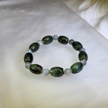 Load image into Gallery viewer, Green Jade Beaded Bracelet 油青翡翠手串