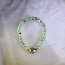 Load image into Gallery viewer, Green Prehnite Beaded Bracelet 绿色葡萄石手串