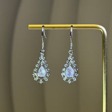 Load image into Gallery viewer, Moonstone Drop Earrings 月光石镶嵌耳钩