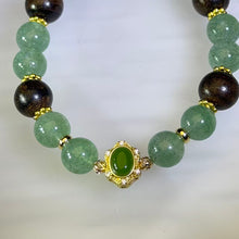 Load image into Gallery viewer, Green Aventurine Beaded Bracelet 绿色东陵玉手串