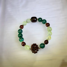Load image into Gallery viewer, Malachite Green Prehnite Beaded Bracelet 孔雀石绿色葡萄石手串