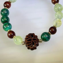 Load image into Gallery viewer, Malachite Green Prehnite Beaded Bracelet 孔雀石绿色葡萄石手串