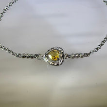 Load image into Gallery viewer, Citrine Heart Bracelet 黄水晶爱心镶嵌手链