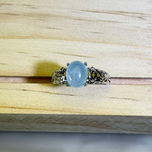 Load image into Gallery viewer, Aquamarine Adjustable Ring 海蓝宝镶嵌活口戒指