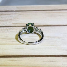 Load image into Gallery viewer, Green Nephrite Adjustable Ring 和田玉碧玉镶嵌活口戒指