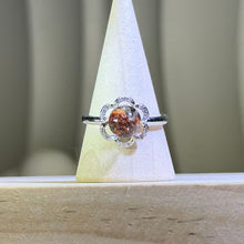 Load image into Gallery viewer, Phantom Quartz Adjustable Ring 幽灵水晶镶嵌活口戒指