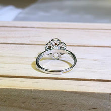 Load image into Gallery viewer, Phantom Quartz Adjustable Ring 幽灵水晶镶嵌活口戒指
