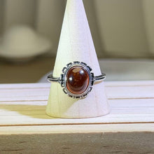 Load image into Gallery viewer, Orange Spessartine Garnet Adjustable Ring 橙红石榴石镶嵌活口戒指