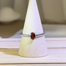 Load image into Gallery viewer, Red Almandine Garnet Adjustable Silver Ring 酒红石榴石镶嵌活口银戒指