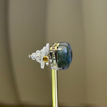 Load image into Gallery viewer, Labradorite Silver Stud Earrings 灰月光石镶嵌银耳钉