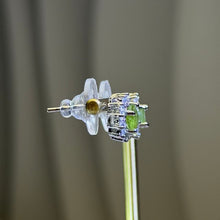 Load image into Gallery viewer, Green Tourmaline Silver Stud Earrings 绿色碧玺镶嵌耳钉