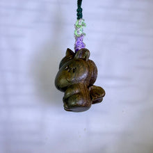 Load image into Gallery viewer, Green Sandalwood Unicorn Charm 绿檀木独角兽挂饰
