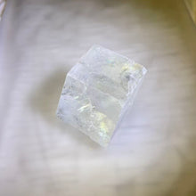 Load image into Gallery viewer, Optical Calcite Rhombohedron 透明方解石菱面体