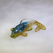 Load image into Gallery viewer, Blue Apatite Resin Koi Fish Figurine 蓝磷灰滴胶锦鲤摆件