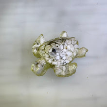 Load image into Gallery viewer, Howlite Resin Turtle Figurine 白松石滴胶乌龟摆件