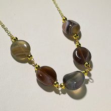 Load image into Gallery viewer, Botswana Agate Necklace 波斯湾玛瑙项链