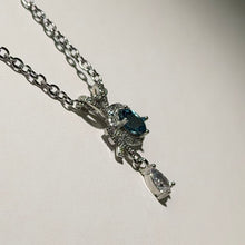 Load image into Gallery viewer, London Blue Topaz Bow Drop Necklace 伦敦蓝托帕石蝴蝶结水滴项链