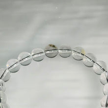 Load image into Gallery viewer, Silver Sheen Obsidian Bear Clear Quartz Beaded Bracelet 银眼黑曜石小熊白水晶手串