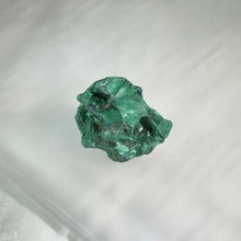 Load image into Gallery viewer, Raw Malachite Specimen 孔雀石原石摆件