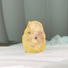 Load image into Gallery viewer, Super Seven Resin Owl Figurine 超七水晶滴胶猫头鹰摆件