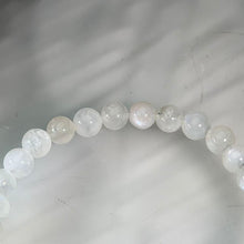 Load image into Gallery viewer, Moonstone Beaded Bracelet with Aquamarine Cat Head 月光石海蓝宝猫头手串