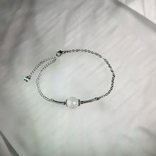 Load image into Gallery viewer, Clear Quartz Bracelet 白水晶手链