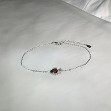 Load image into Gallery viewer, Red Almandine Garnet Heart Bracelet 酒红石榴石爱心手链
