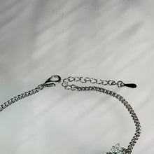 Load image into Gallery viewer, Rose Quartz Butterfly Bracelet 粉水晶蝴蝶手链