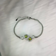 Load image into Gallery viewer, Peridot Geometric Bracelet 橄榄石几何手链