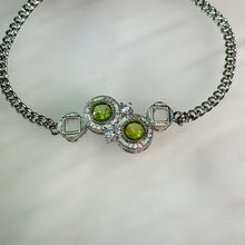 Load image into Gallery viewer, Peridot Geometric Bracelet 橄榄石几何手链