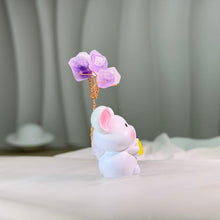 Load image into Gallery viewer, Amethyst Tree Mouse Figurine 紫水晶树小老鼠摆件