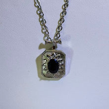 Load image into Gallery viewer, Black Sapphire Perfume Bottle Necklace 黑色蓝宝石香水瓶项链