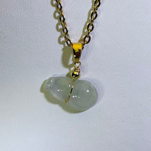Load image into Gallery viewer, Light Green Jadeite Gourd Necklace 晴绿翡翠葫芦项链
