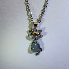 Load image into Gallery viewer, Blue Jade Articulated Cat Pendant Necklace 蓝水翡翠灵动小猫吊坠项链