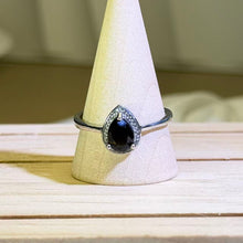Load image into Gallery viewer, Smoky Quartz Pear-Shaped Halo Ring 茶晶水滴光环戒指