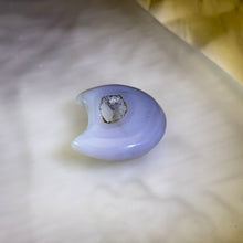 Load image into Gallery viewer, Grey Agate Druzy Moon Figurine 晶洞灰玛瑙月亮摆件