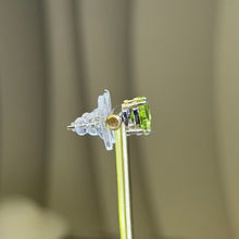 Load image into Gallery viewer, Peridot Stud Earrings 橄榄石简约耳钉