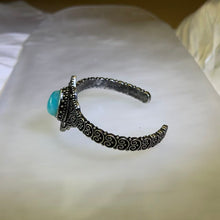 Load image into Gallery viewer, Amazonite Vintage Style Open Bangle 天河石复古活口手镯
