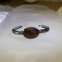 Load image into Gallery viewer, Red Tiger's Eye Vintage Style Open Bangle 红色虎眼石复古活口手镯