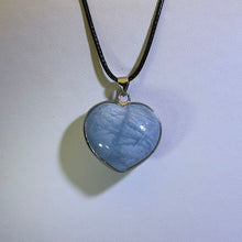 Load image into Gallery viewer, Aquamarine Heart Pendant Necklace 海蓝宝爱心吊坠项链